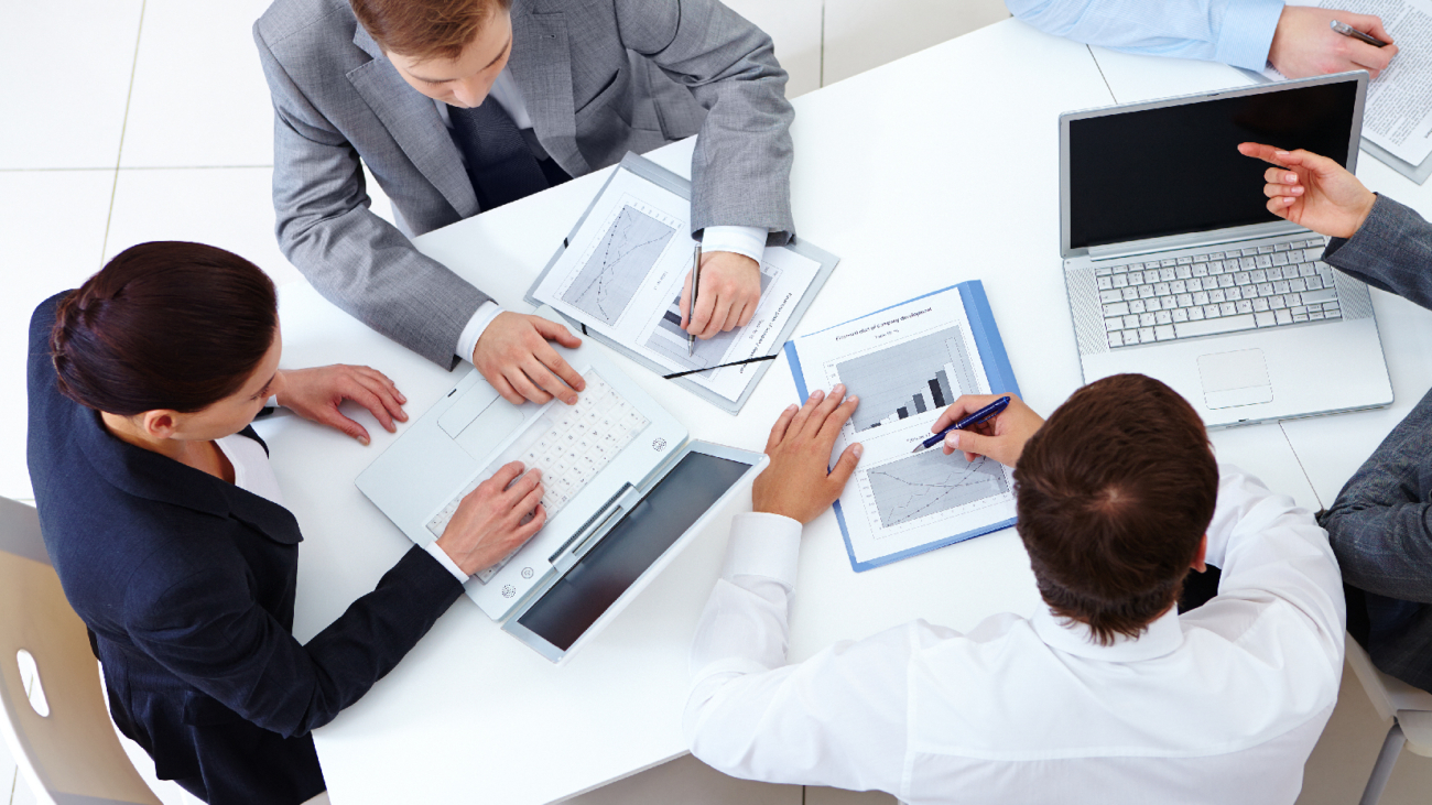 Assistant-to-Online-Sales-Manager