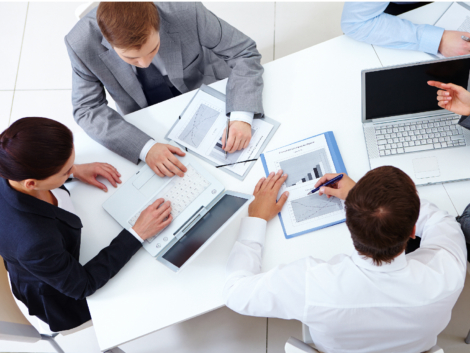 Assistant-to-Online-Sales-Manager